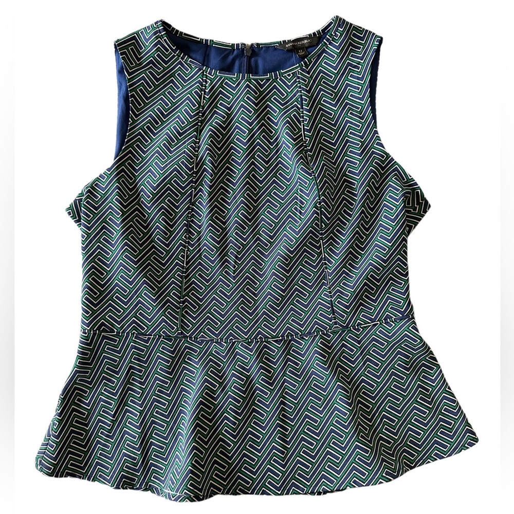 Banana Republic Patterned Sleeveless Flare Blouse